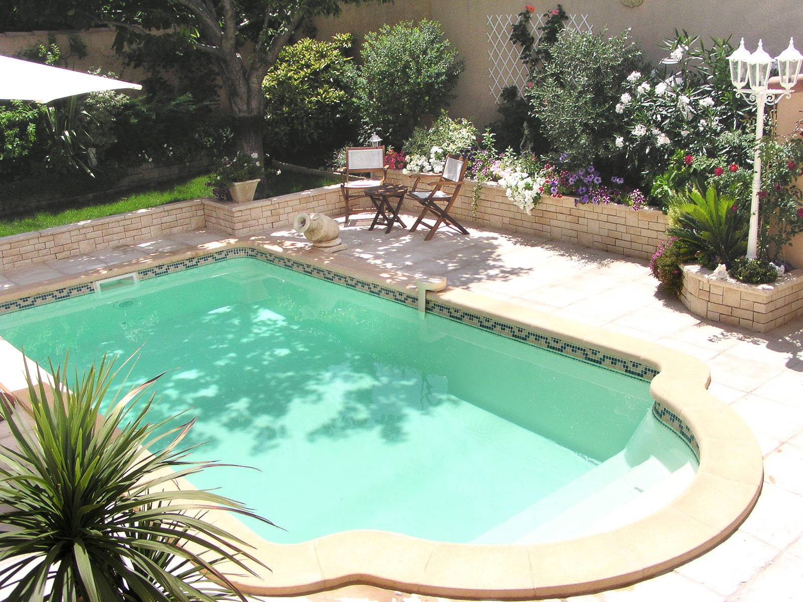 COMMENT INSTALLER UNE PISCINE EN KIT