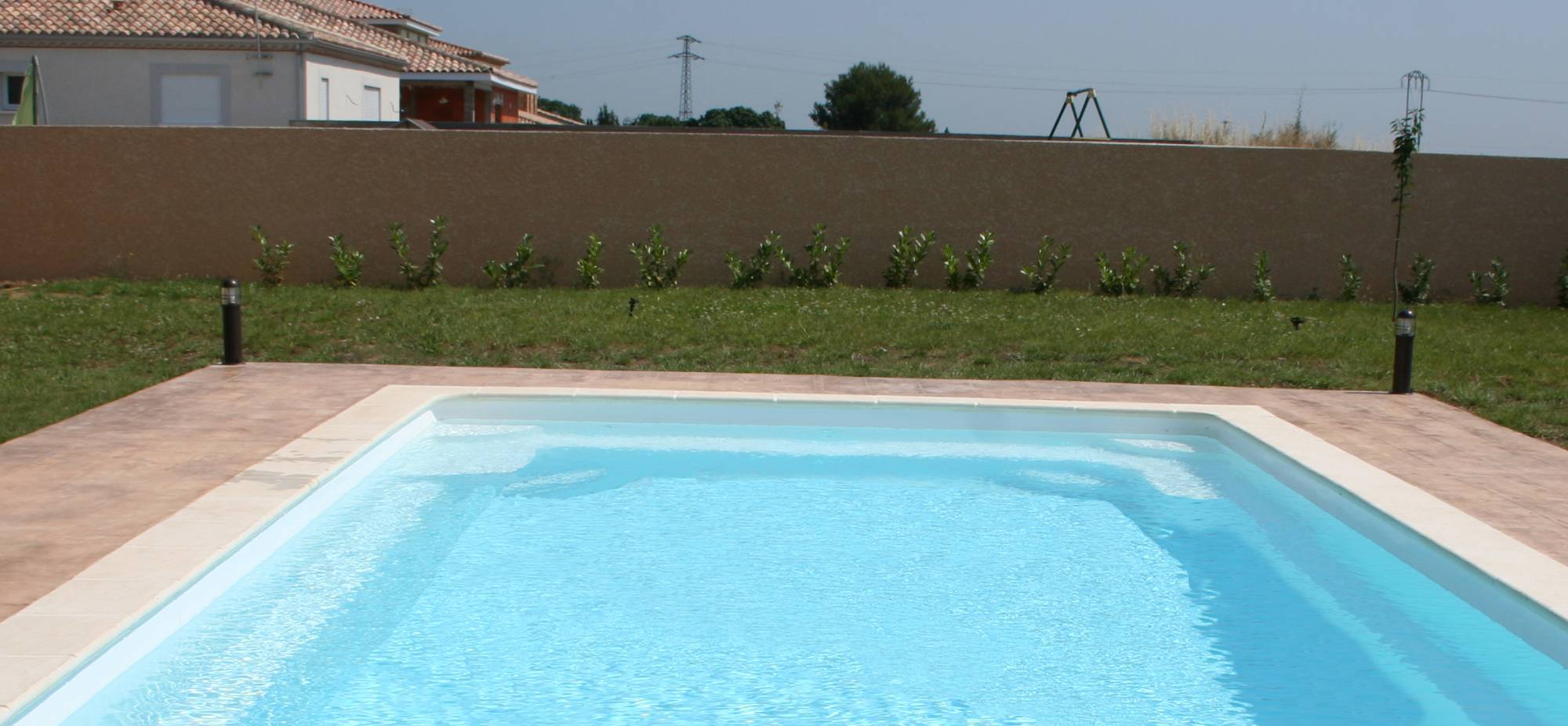 ESCALIER DE PISCINE AVEC BANQUETTE