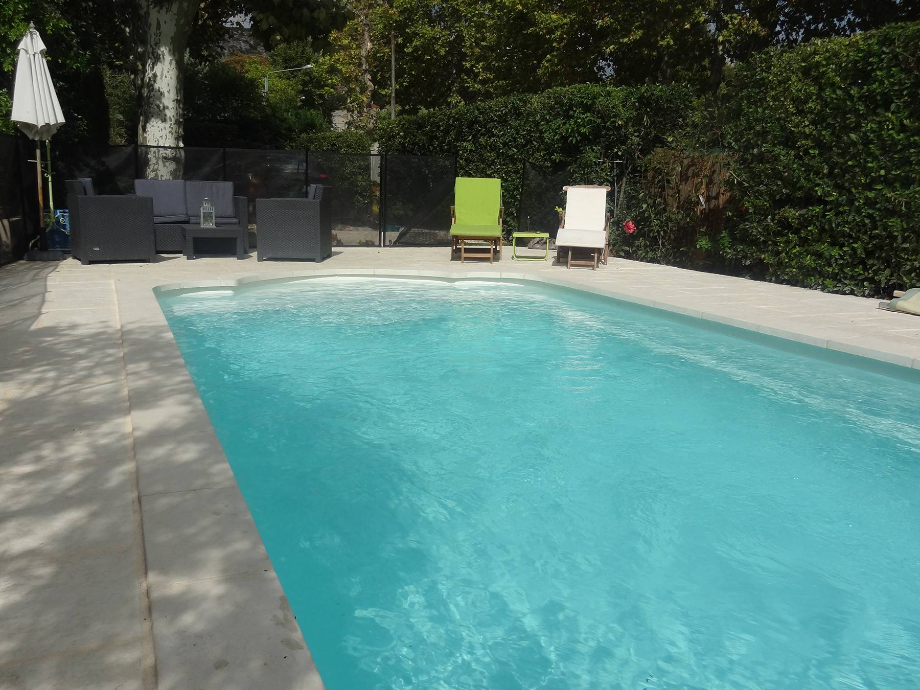 PISCINE DICOUNT PAS CHÈRE LIVRAISON PARTOUT EN FRANCE