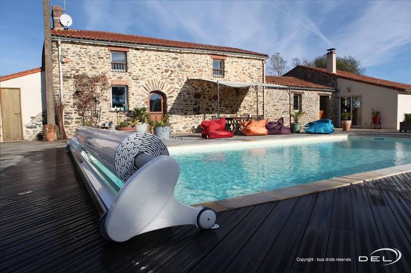 ACHETER UNE PISCINE AVEC VOLET ROULANT MOBILE OU HORS SOL